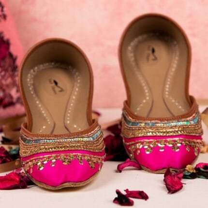 Pink Embroidered Khussa