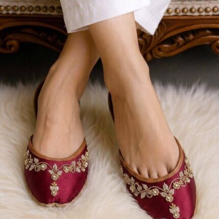 Maroon Hand Embroidered Khussa-2255