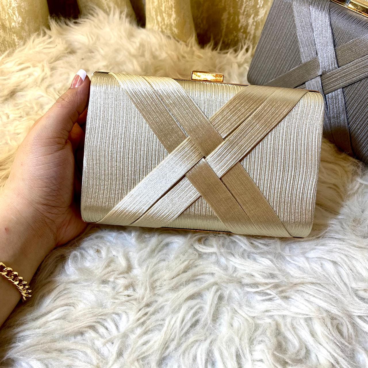 WhatsApp Image 2023-12-10 at 8.34.15 PM Clutch For Her CL-68 Golden - Image 1