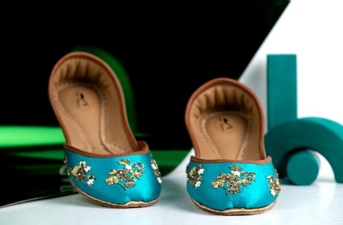 sea green khussa for her