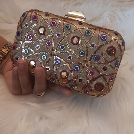 mirror clutch for her