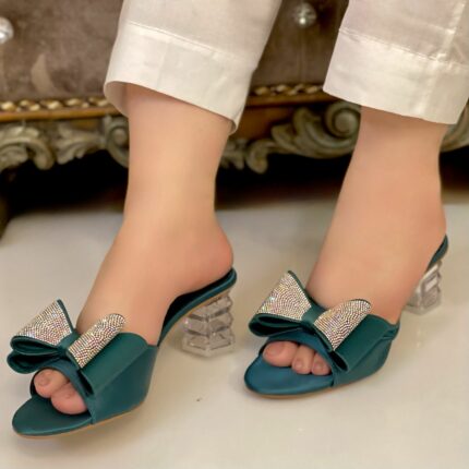 bow heels in green