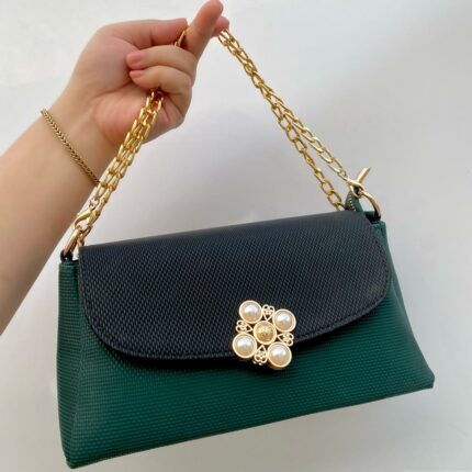 Cross Body Bag In Green