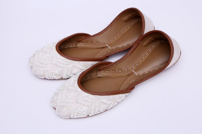 White khussa for women