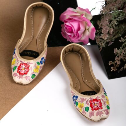 Flower Hand Painted Khussa In Beige