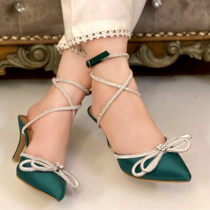 Green heels by SNF