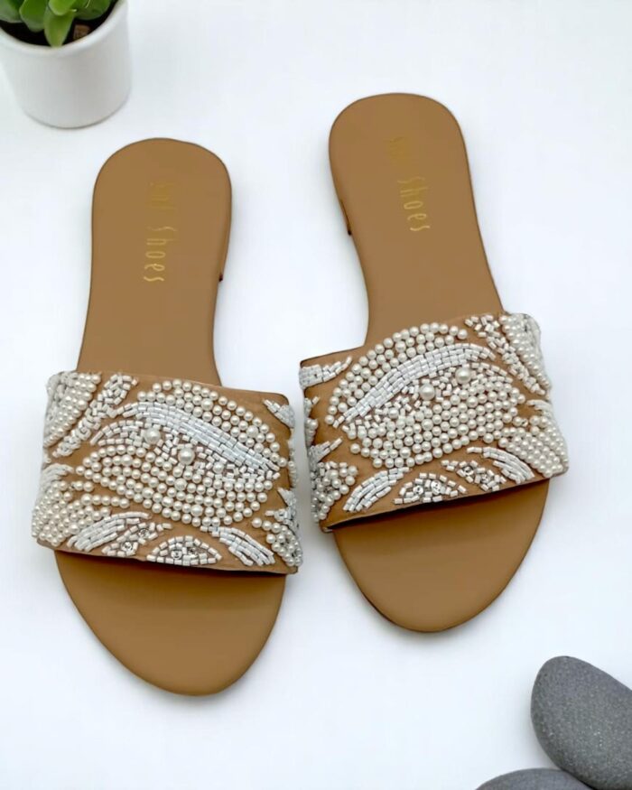 fwan flat in pearls