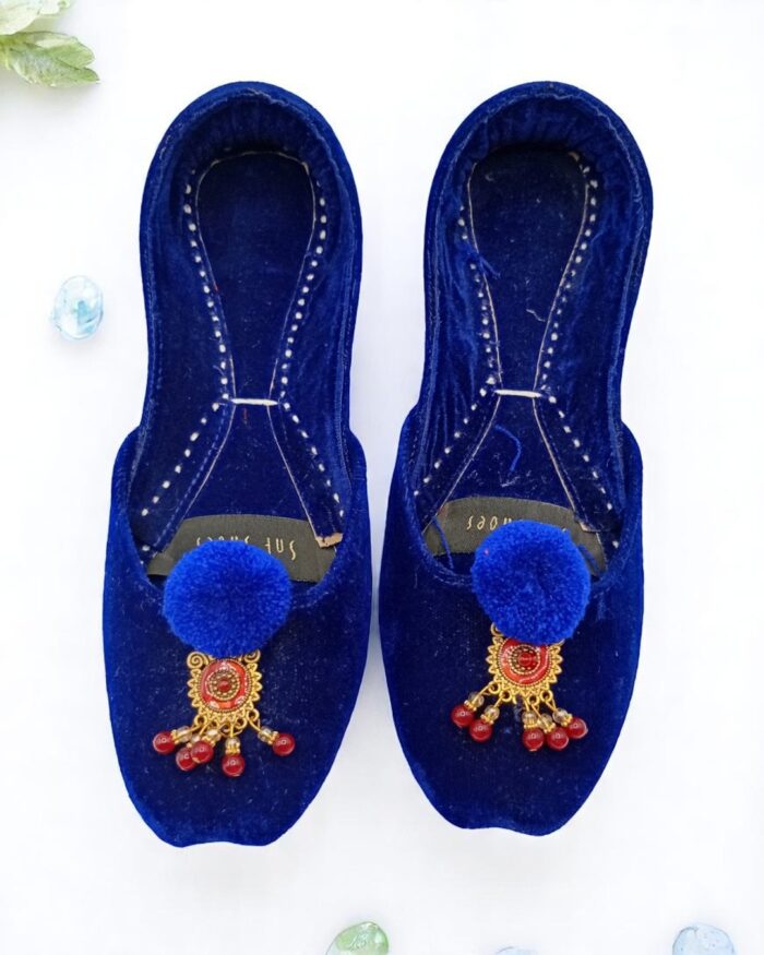 Blue Velvet Khussa for her