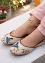 White Floral Bird Embroidery Khussa 2176