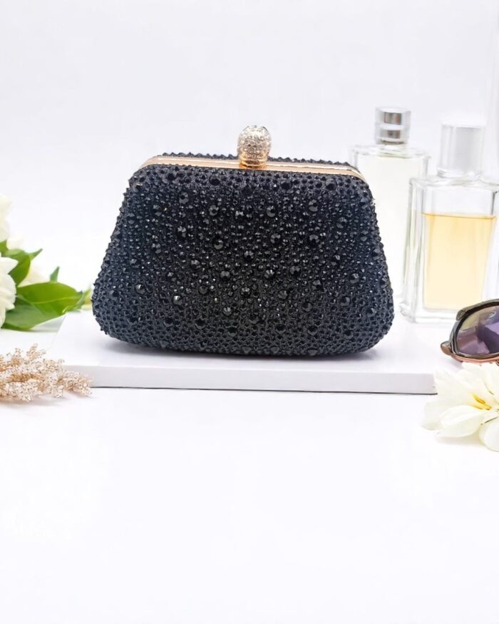 The Bridal Clutch In Black