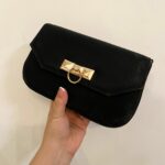 Cross Body Bag In black