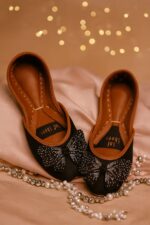 Black Khussa With Black Bow For Her