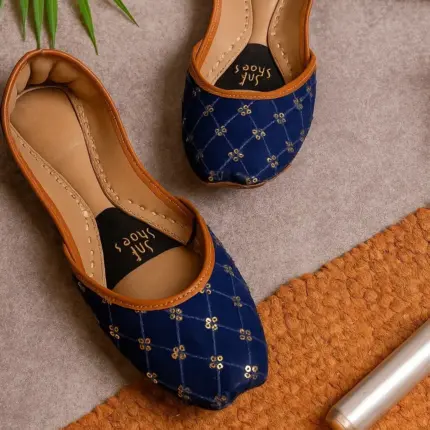 blue stars khussa for her