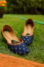 blue stars khussa for her