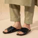 Latte Noir Black Flats For Her