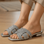 Noir Silver Flats For He
