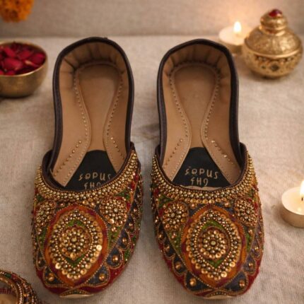 The Mughal Medallion Traditional Khussa For He