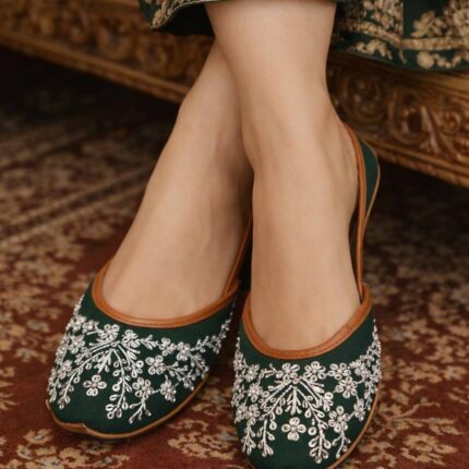 Starlight Dark Green Embellished Khussa AM-01
