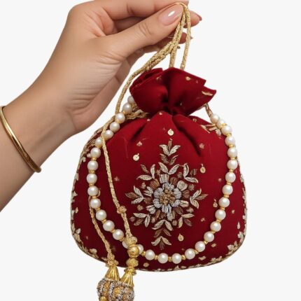 Maroon Potli With Flower Embroidery For Her