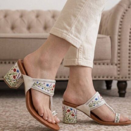 Flower Hand Painted Block Heel Kolhapuri In White