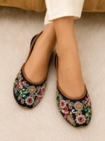 Black Jutti With Multi Thread Work