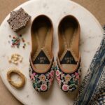 Black Jutti With Multi Thread Work