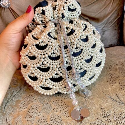 otli Bag in Black with Pearls