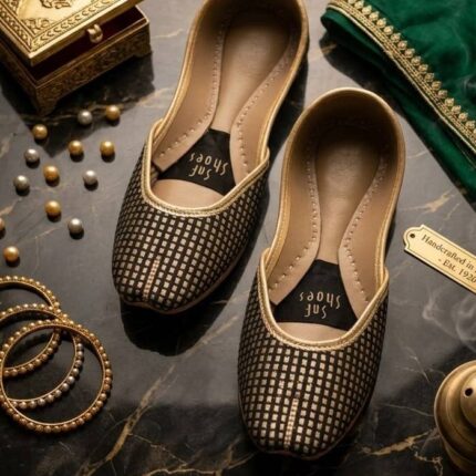 Black Khussa For Her