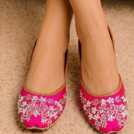 Starlight Deep Pink Embellished Khussa