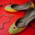 Yellow jutti With Multi embroidery 2543