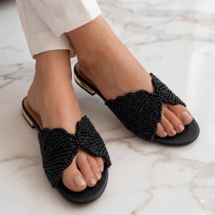 The Shell Motif Black Flats For Her