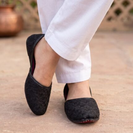 Royal Black Punjabi Men's Jutti