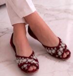 Peep Toes Women Jutti In Maroon