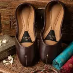Espresso Minimal Zari Khussa For Women
