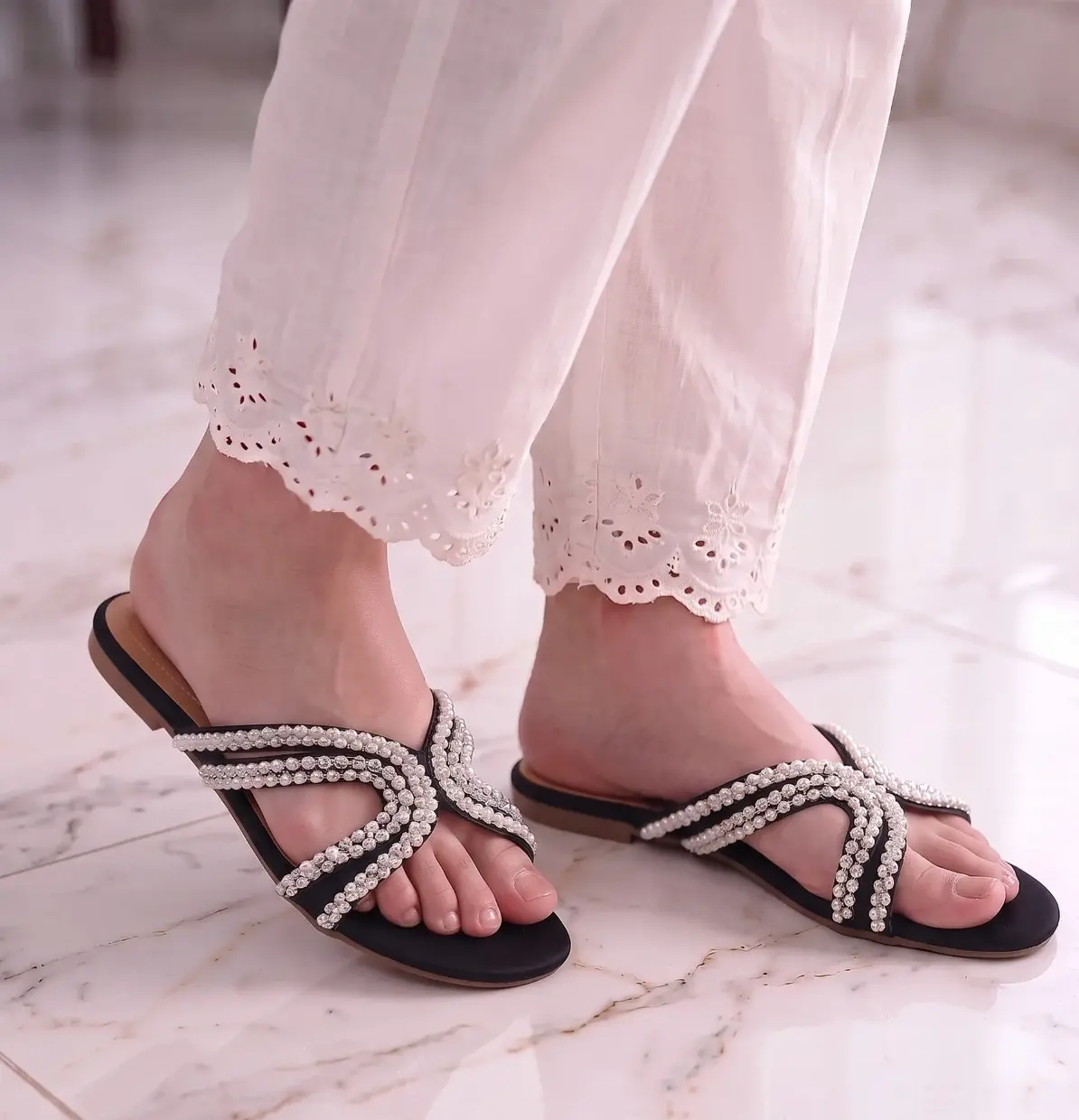 Pearl Flats In Black Pearl Flats In Black
