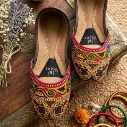 Rang-e-Phulkari Traditional Khussa For Women