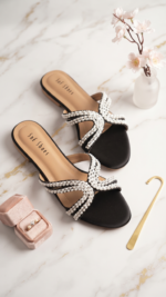 Pearl Flats In Black