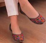 Thread Work Traditional Punjabi Jutti For Women